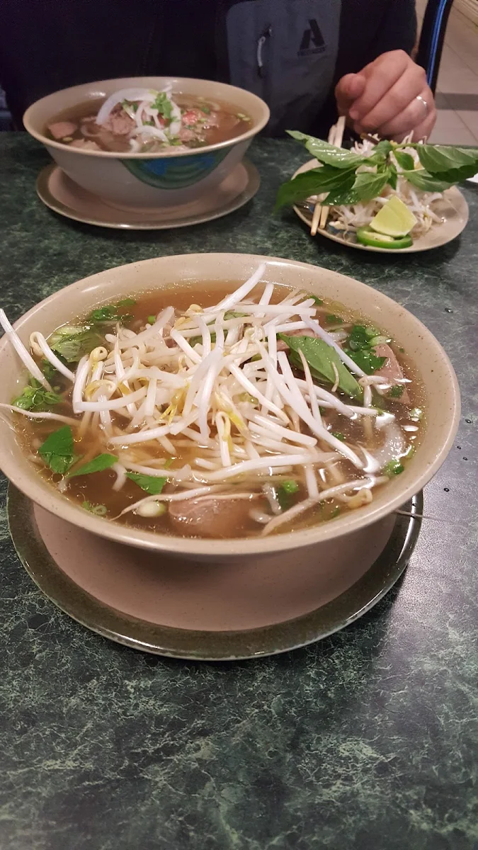 Highlights, Pho Aldergrove Tran Vietnamese Restaurant