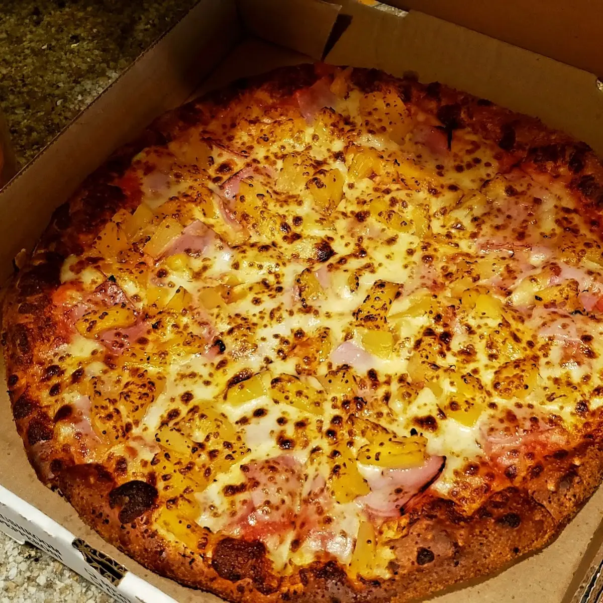 Hawaiian Pizza
