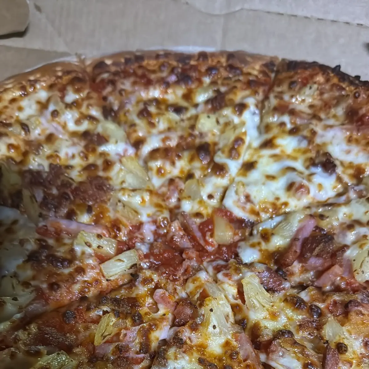 Hawaiian Pizza