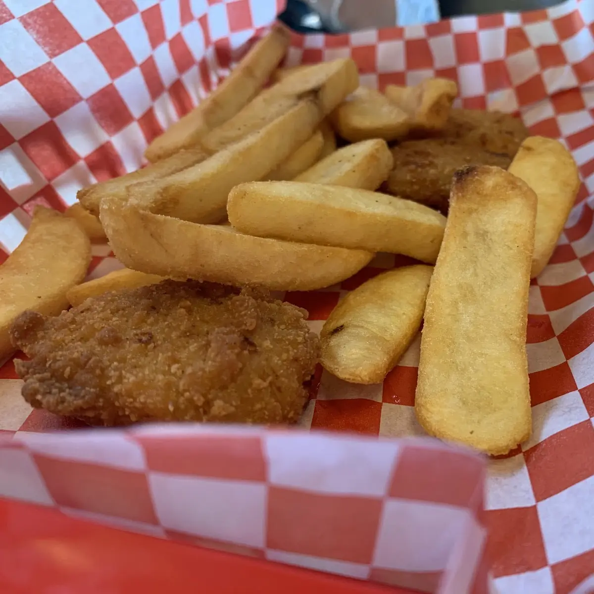 Kids Chicken Nuggets Meal