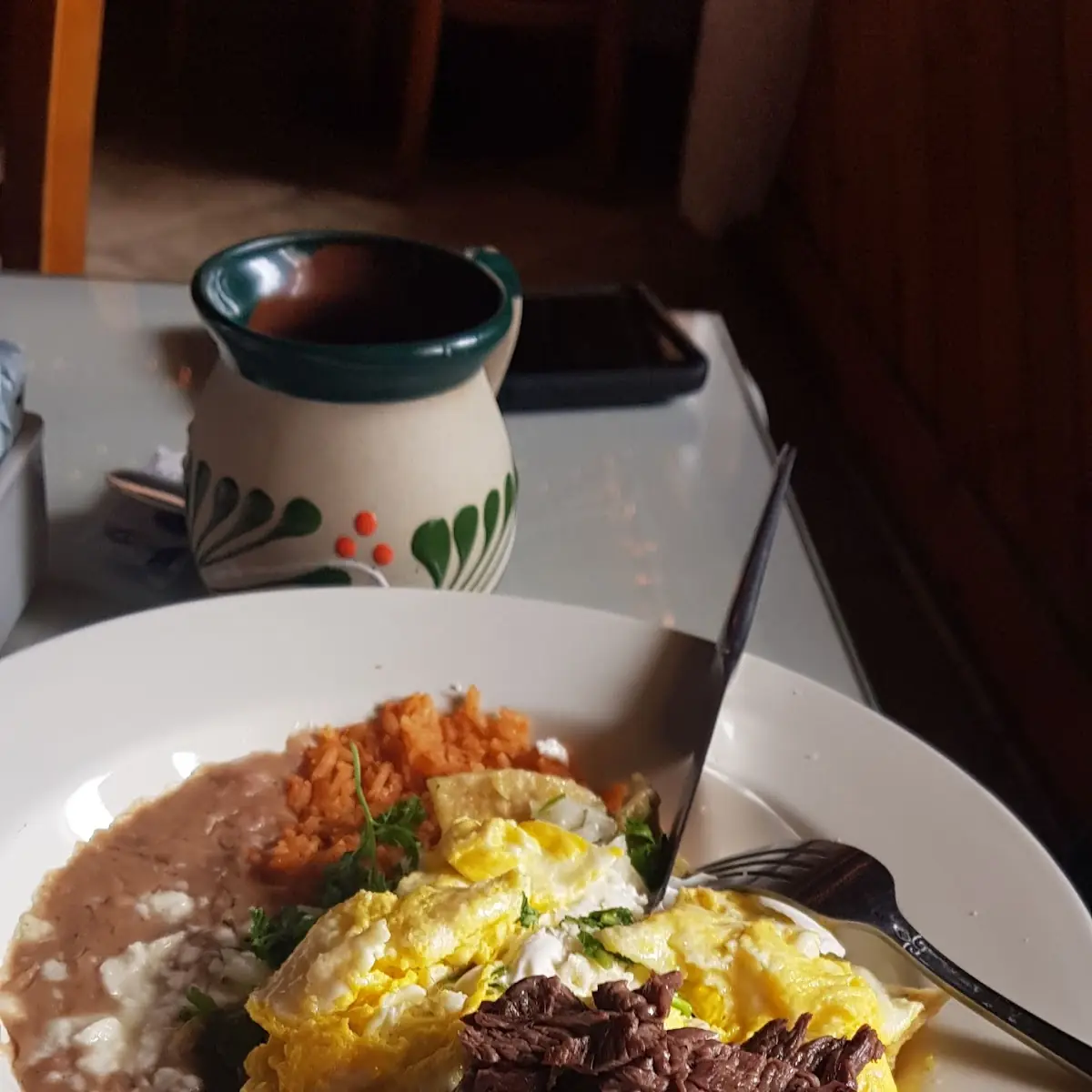 Chilaquiles Verdes Con Steak Picado
