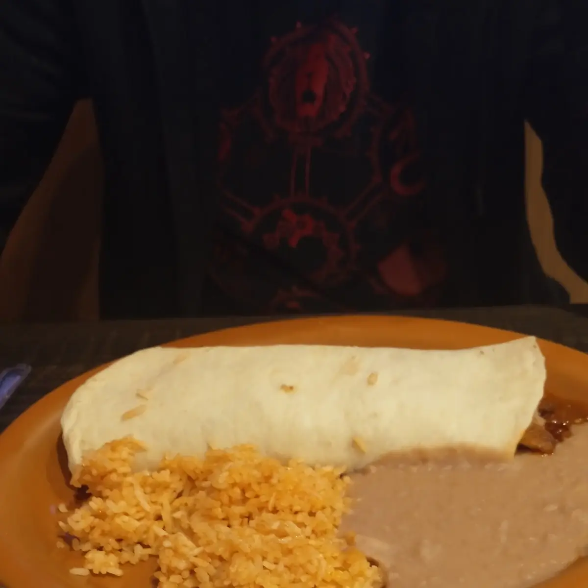 POLLO ASADO BURRITO