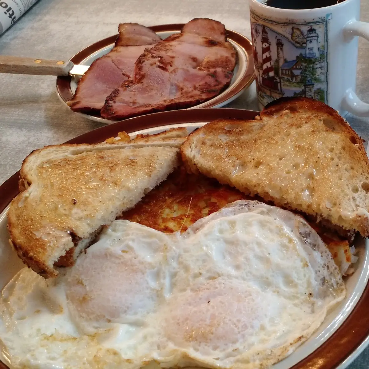 Over Easy Eggs with Hash Browns
