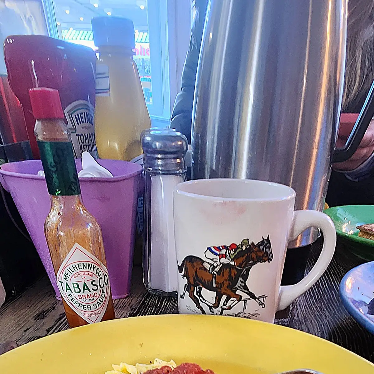 Scrambled Eggs & Salsa