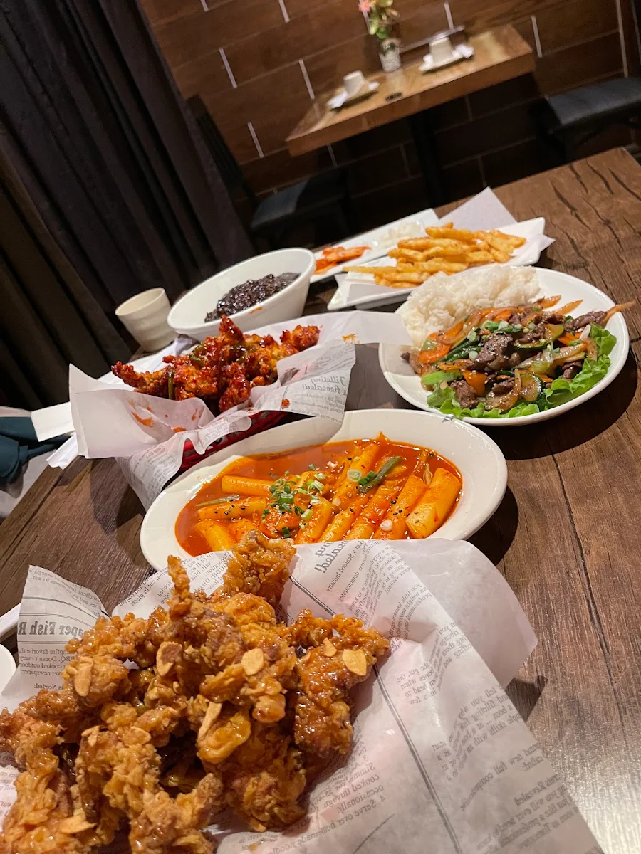 bulgogi bokeum 불고기볶음, chi-mac 홍대입구