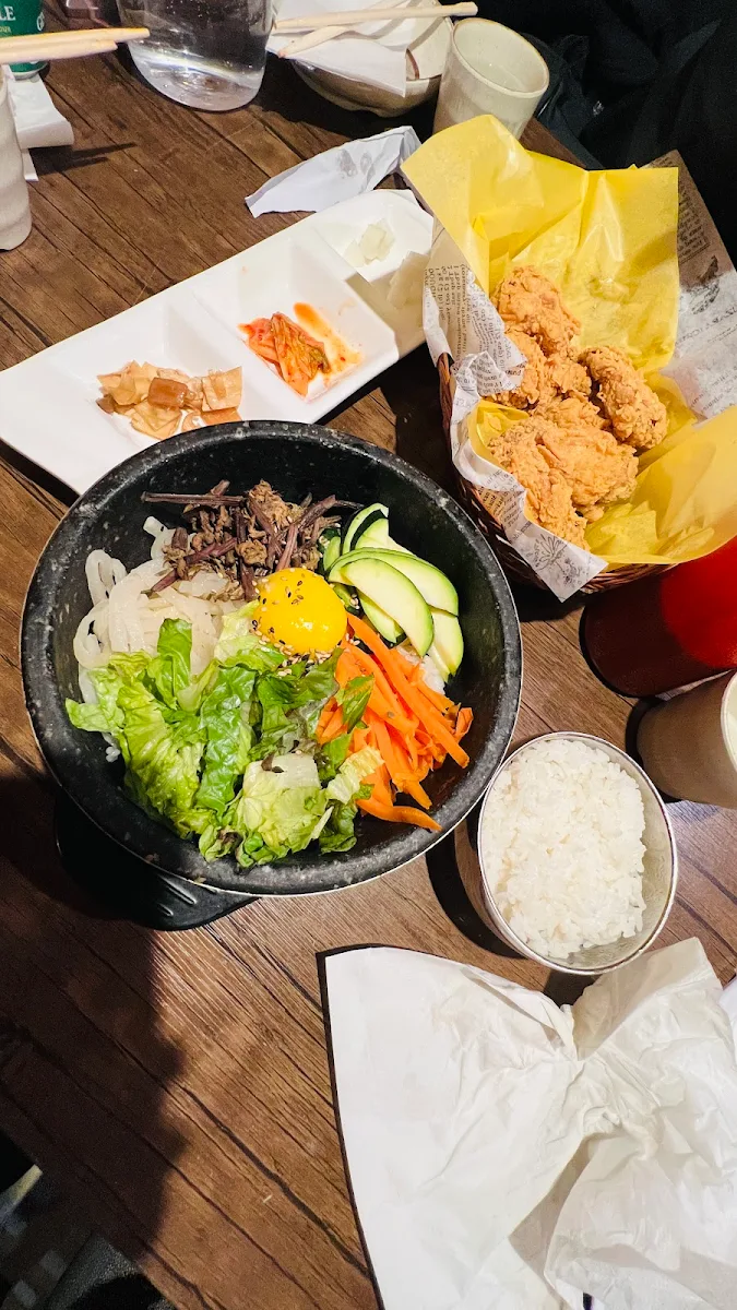 Yache Tofu Dolsot, chi-mac 홍대입구