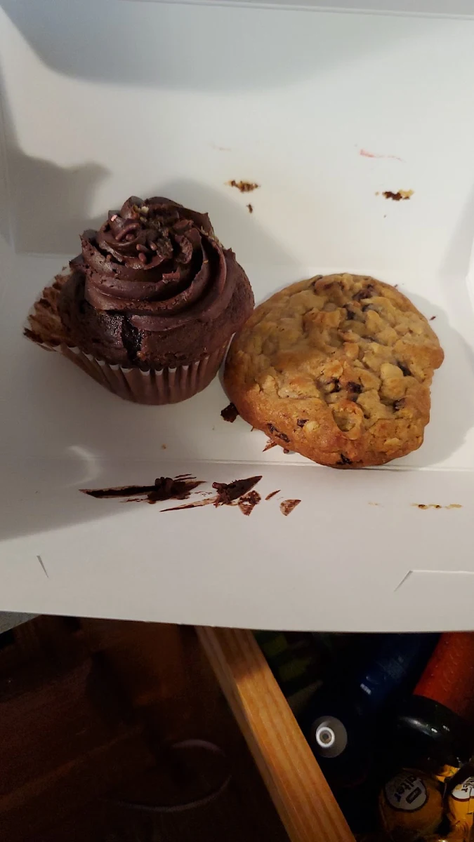 Chocolate Fudge Cupcake