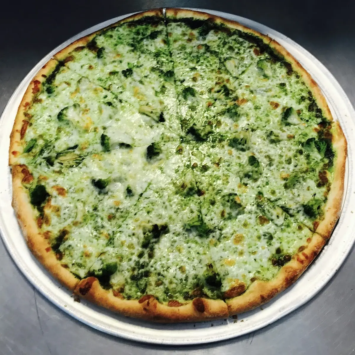 White New York’S Spinach Pizza