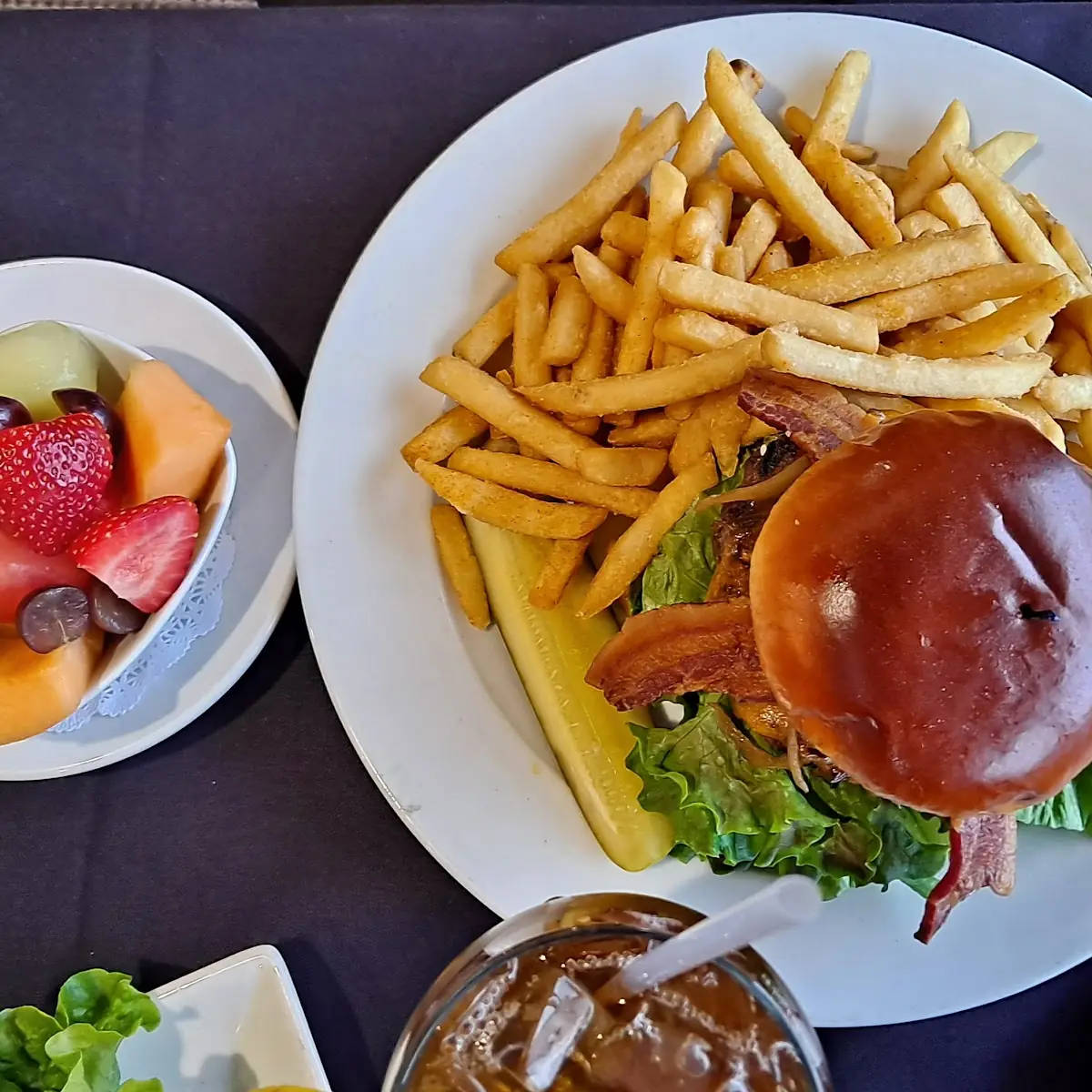 BLP Burger w Bacon & Avocado Fruit Cup