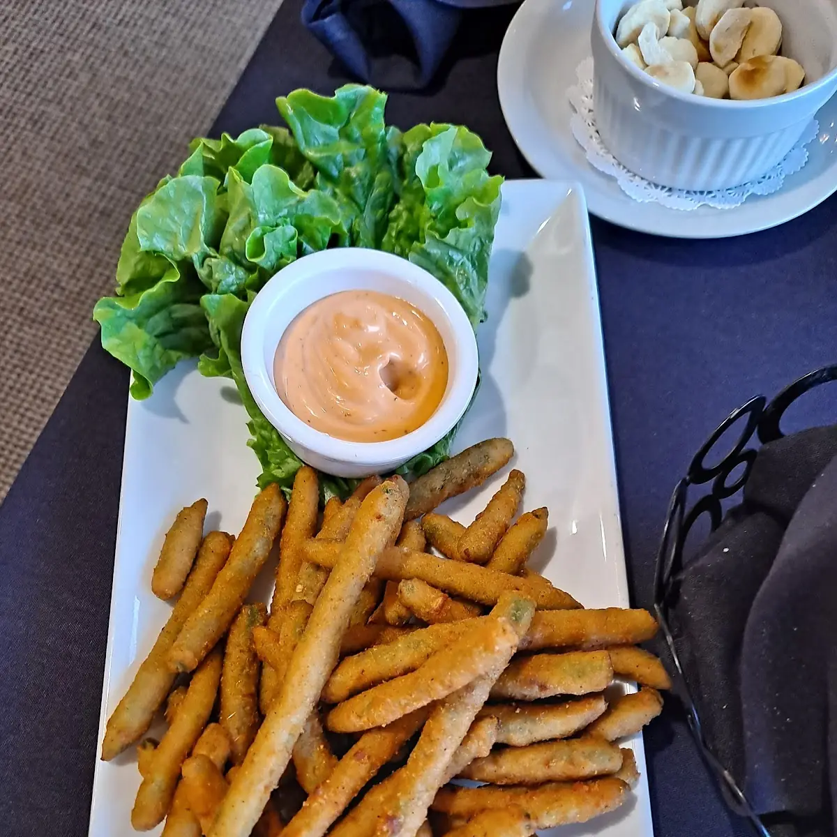 Fried Green Beans with Spicy Aioli