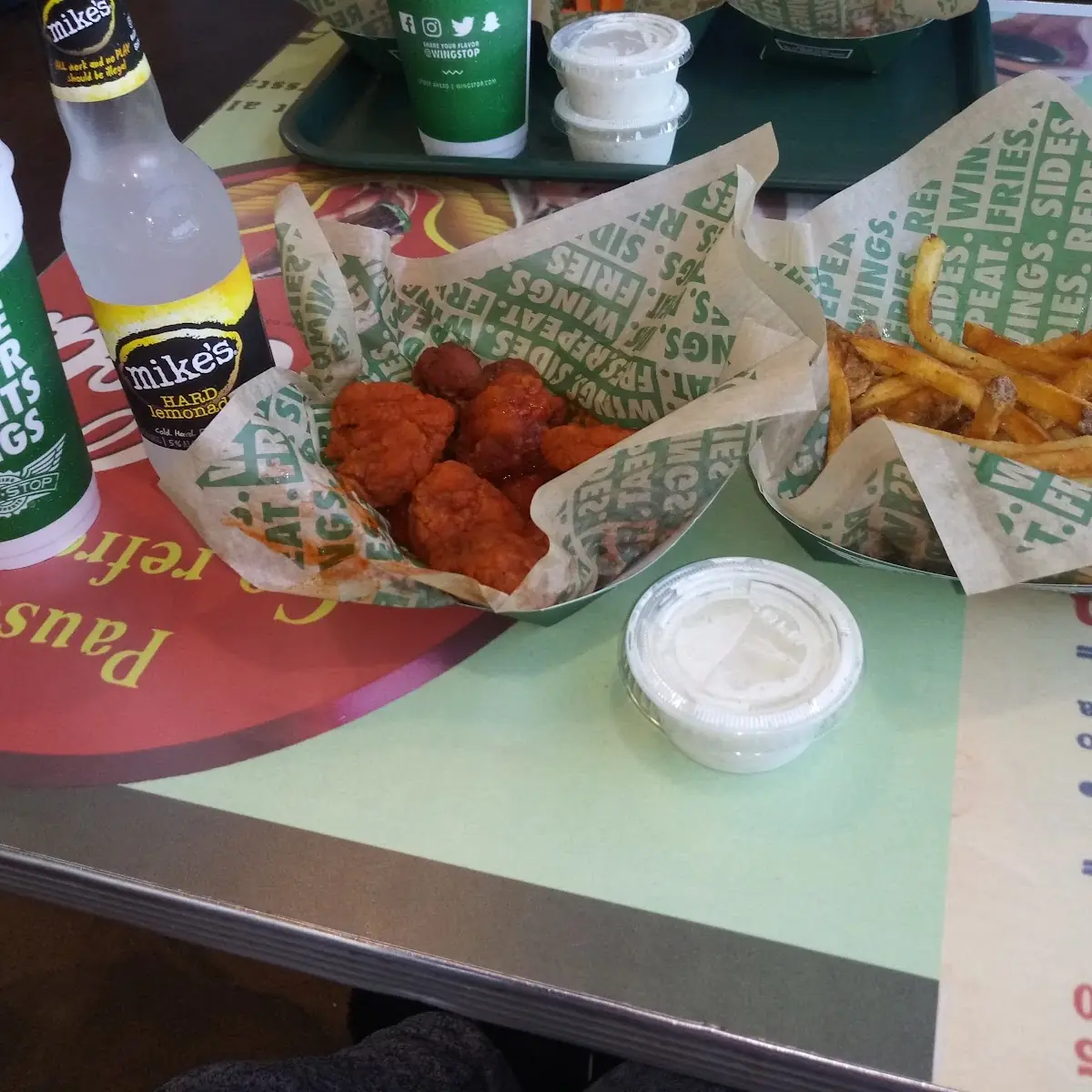 Boneless Wings Combo