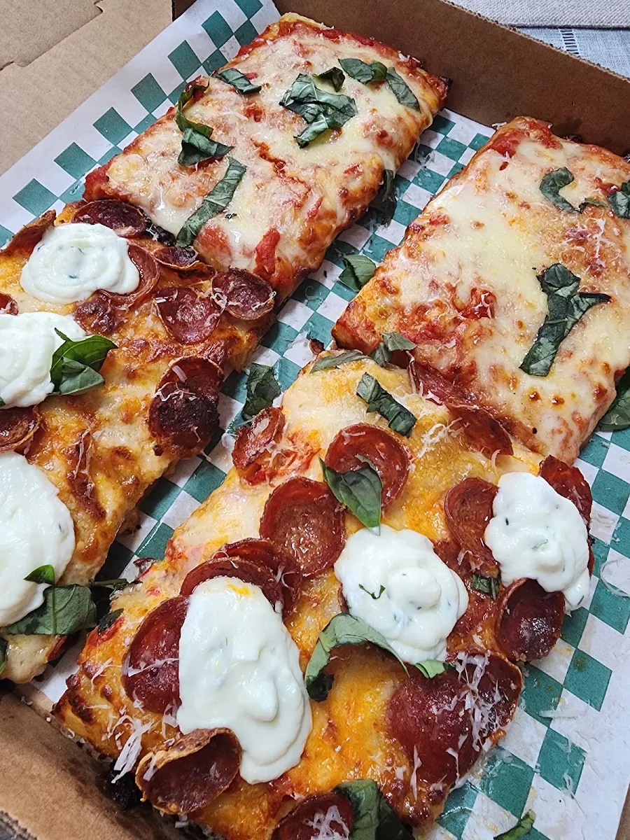 Pepperoni Pizza