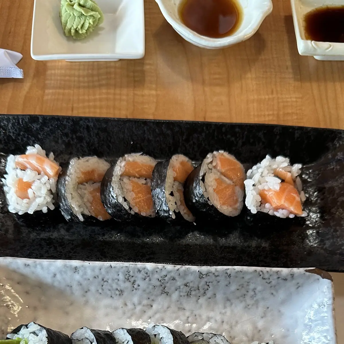 Salmon Maki Avocado Maki
