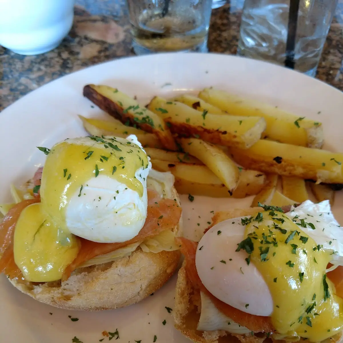 Smoked Salmon Eggs Benedict