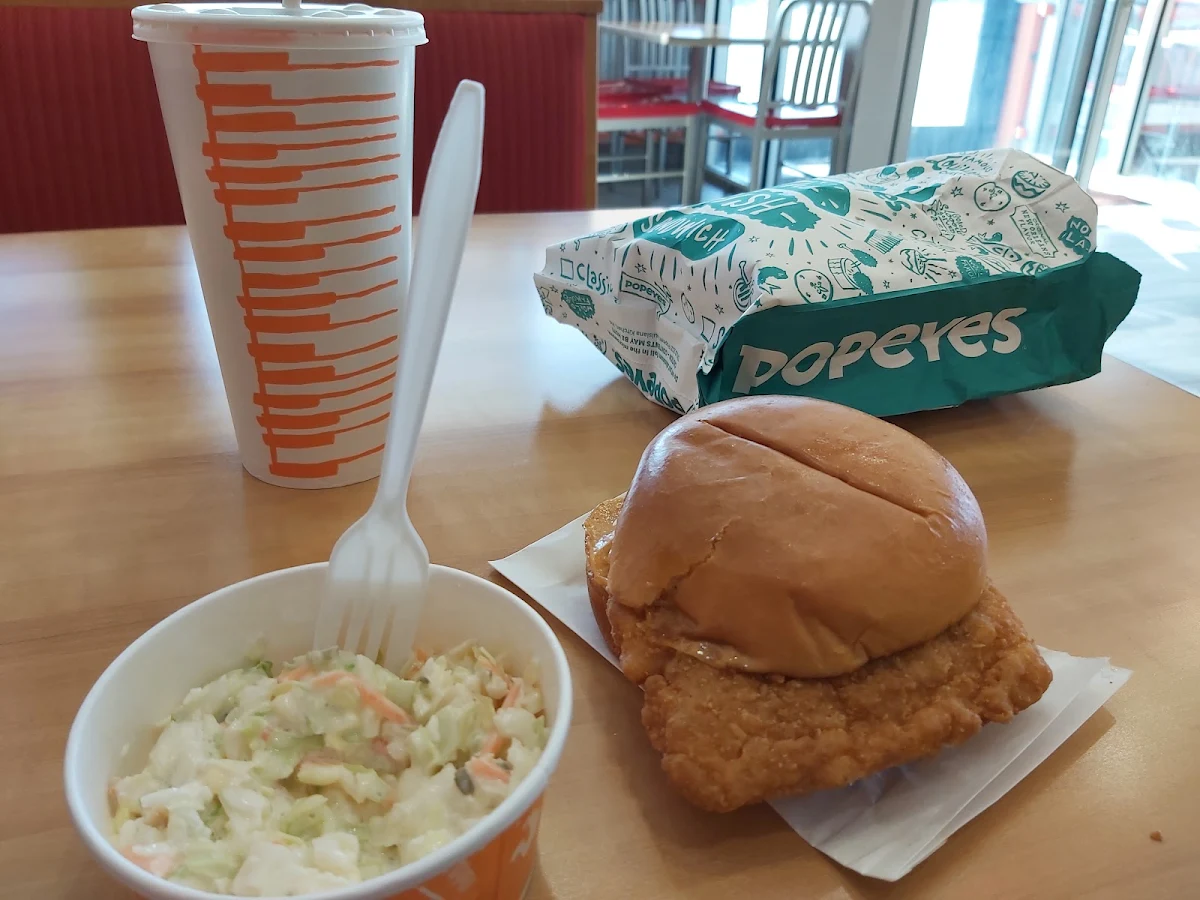 Spicy Flounder Fish Burger, Popeyes Louisiana Kitchen