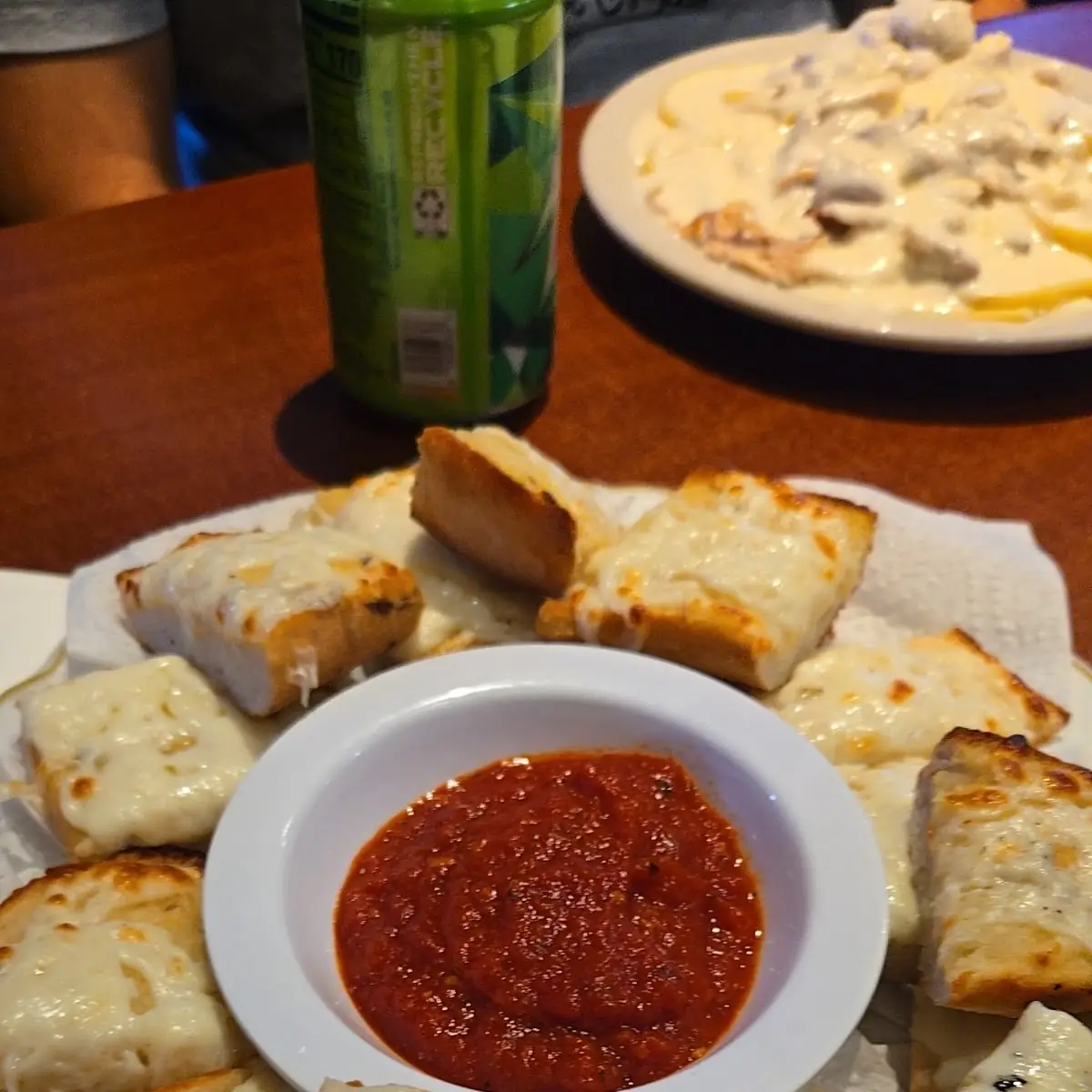 Cheesy Garlic Bread