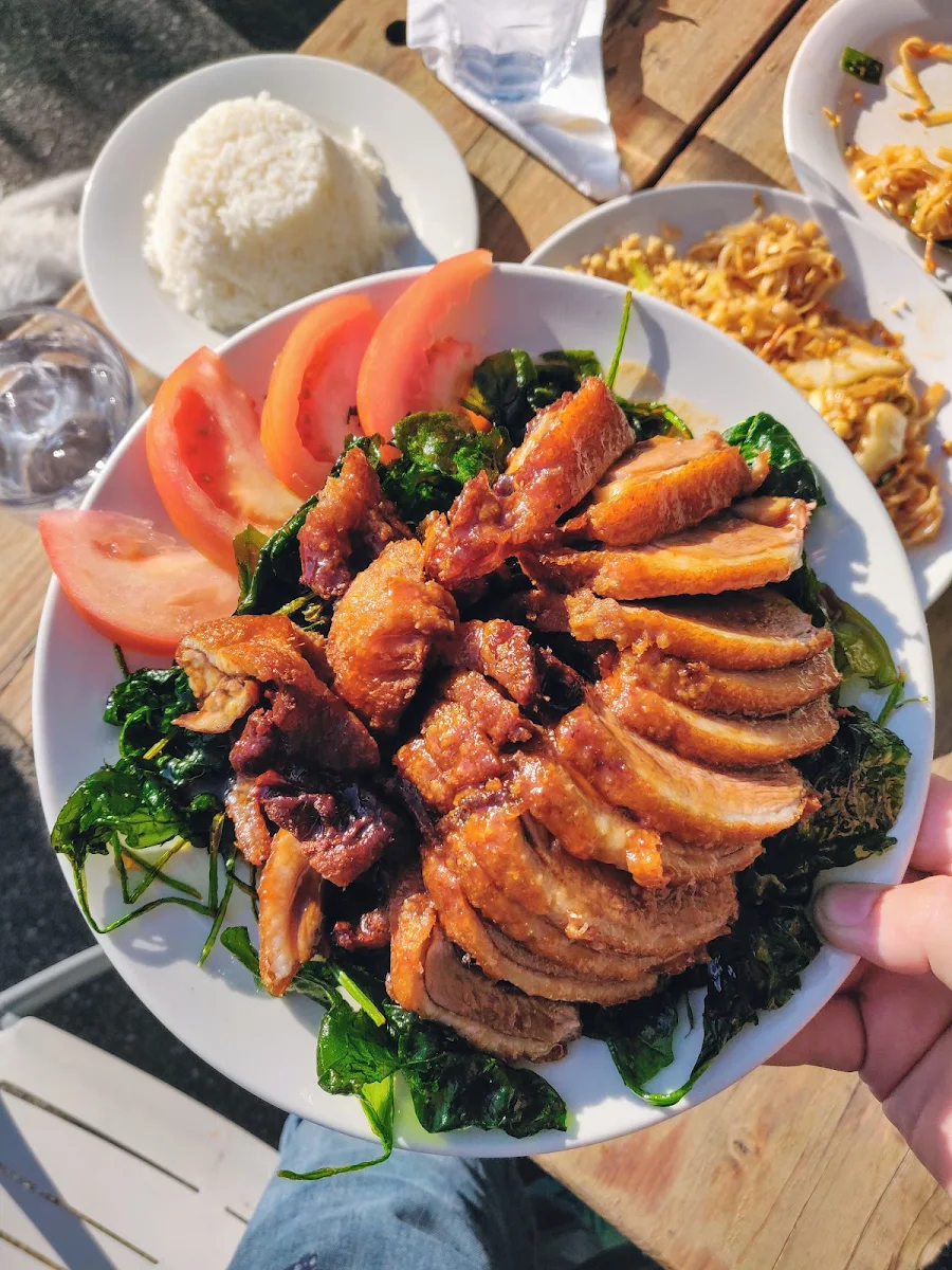 Orange Duck, Little Thai Place