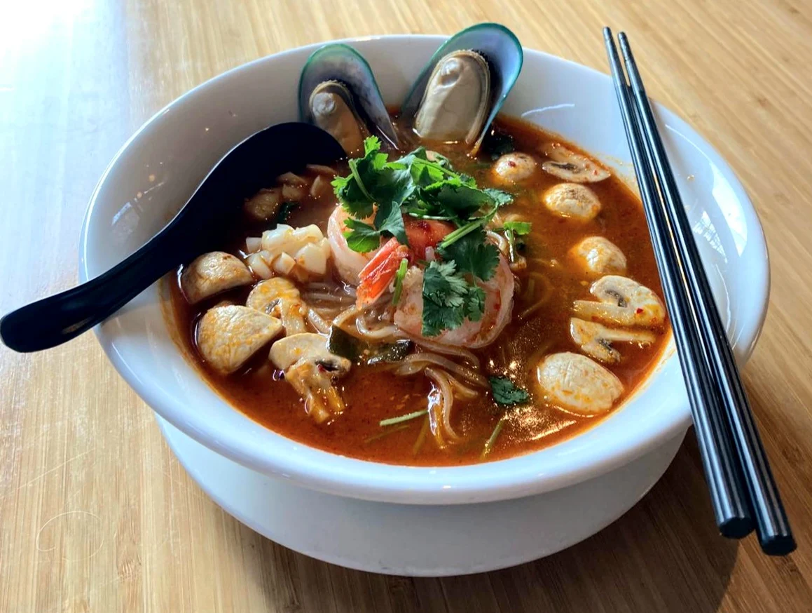 Pho Tom Yum, Little Thai Place