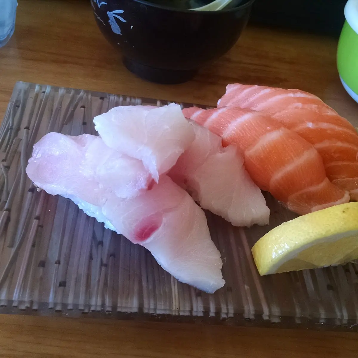 Salmon & Yellow Tail Sushi