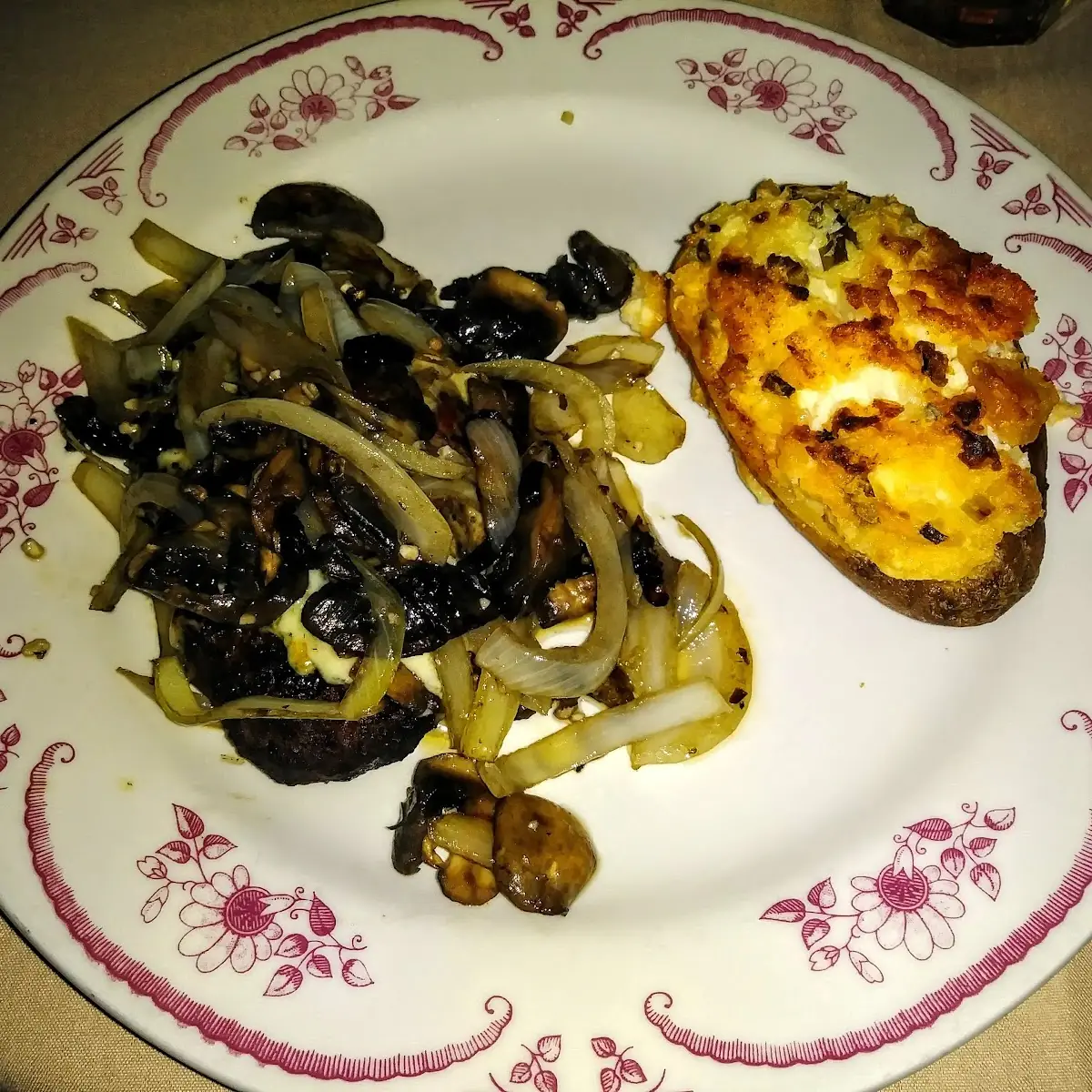 Hamburger Steak with Onions and Mushroom
