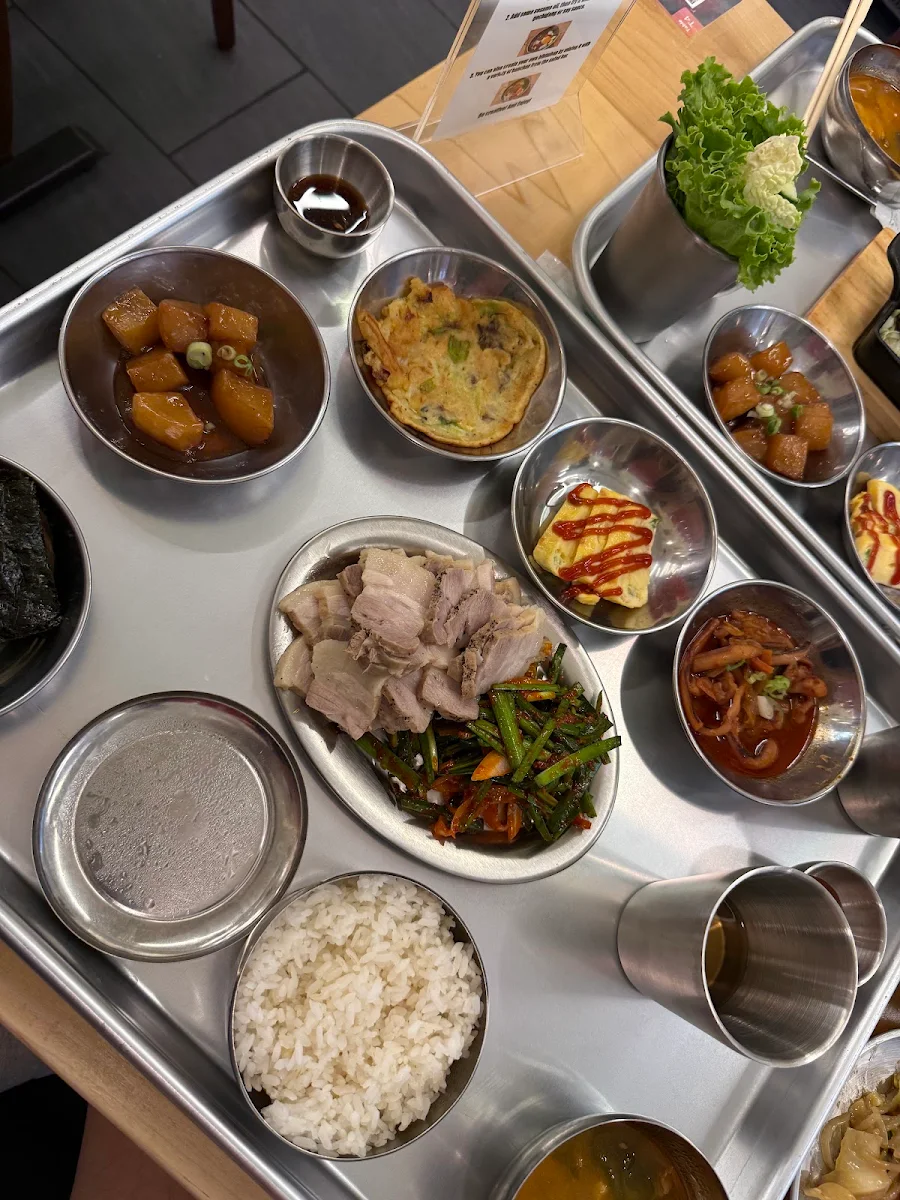 Highlights, Nakwon Kisa Restaurant