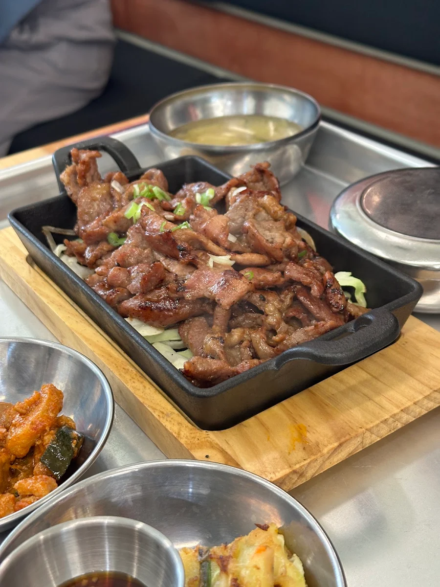 Highlights, Nakwon Kisa Restaurant