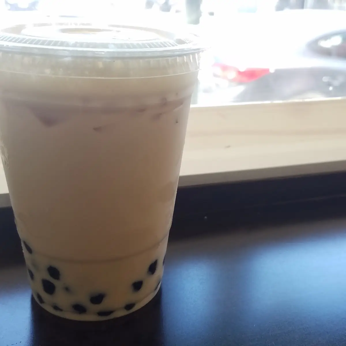 Roasted Oolong Milk Tea with Boba