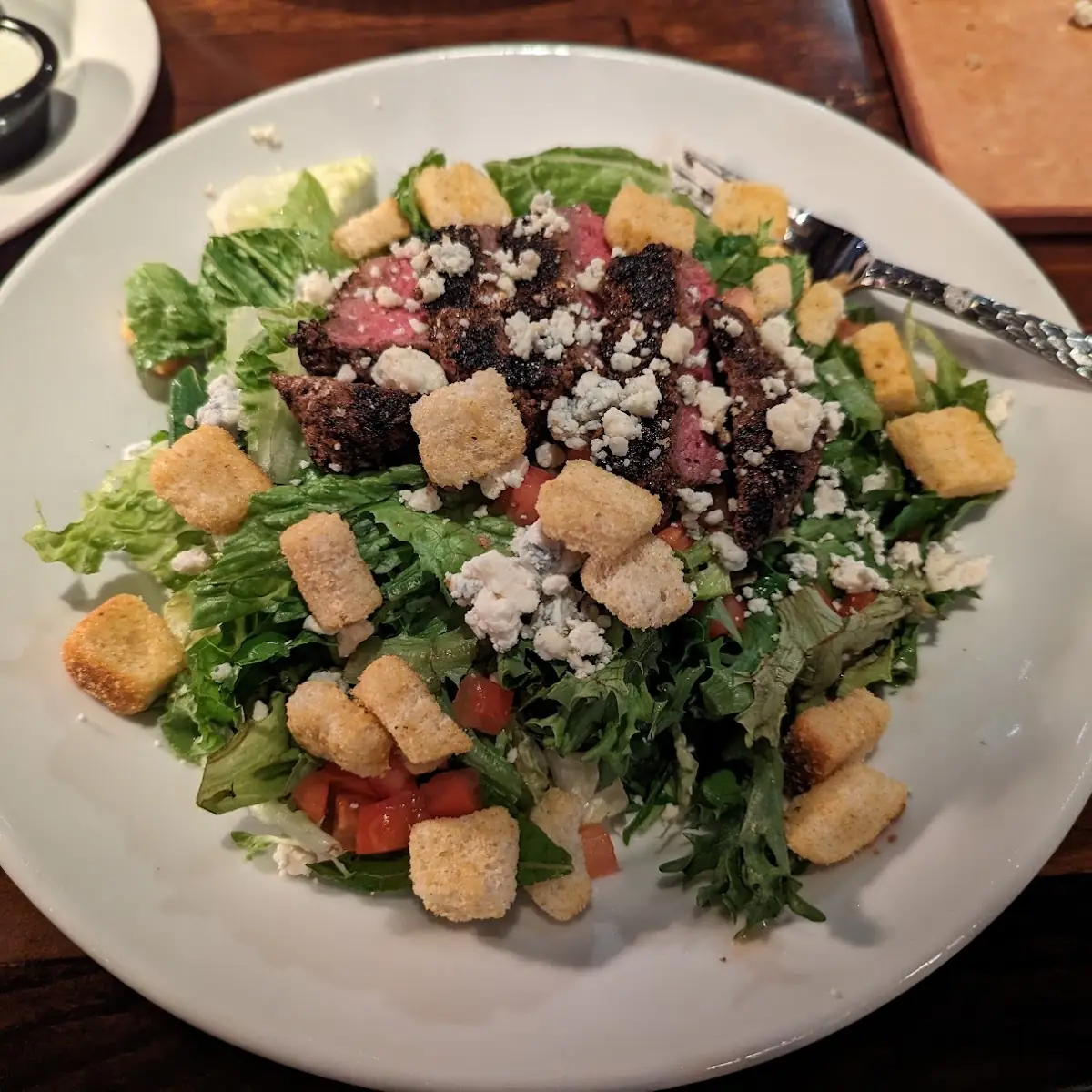 Side Salad Comes with Entree