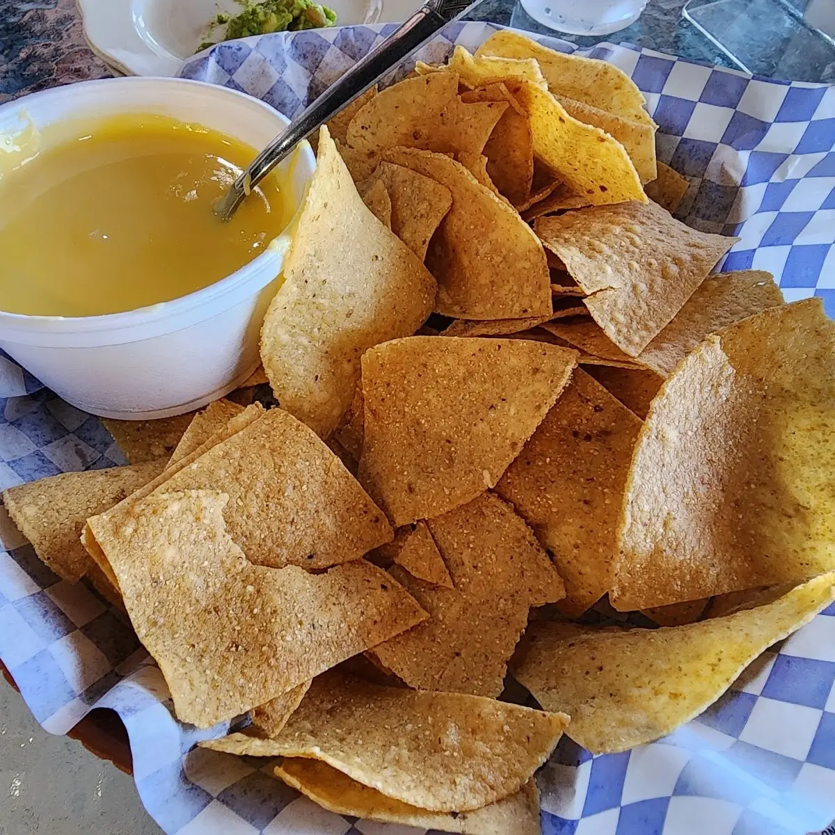 Chips & Queso