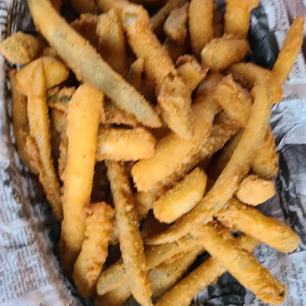 Pickle Fries w Spicy Mayo