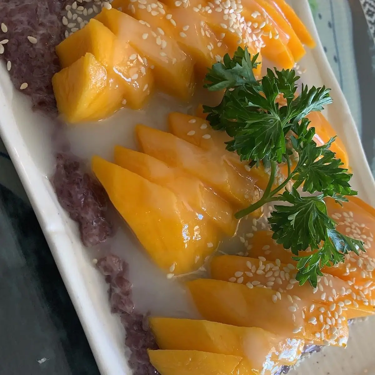 Fresh Mango with Sticky Purple Rice