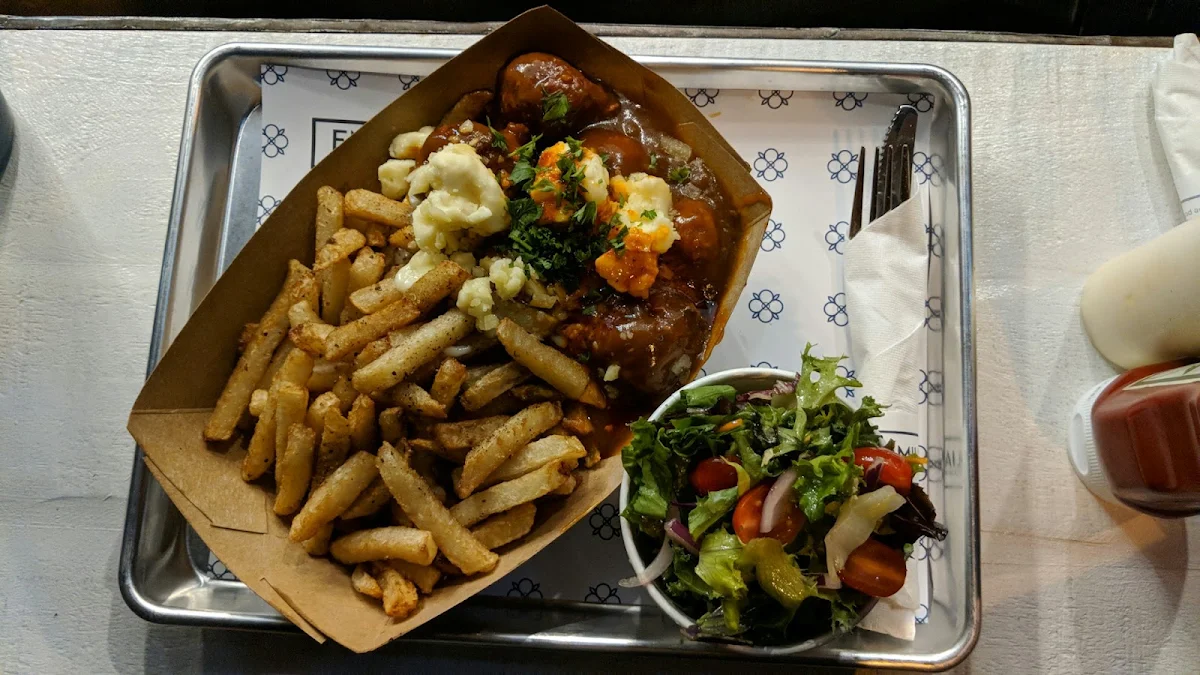 Boulettes Portuguaises, Emilia (Villeray)