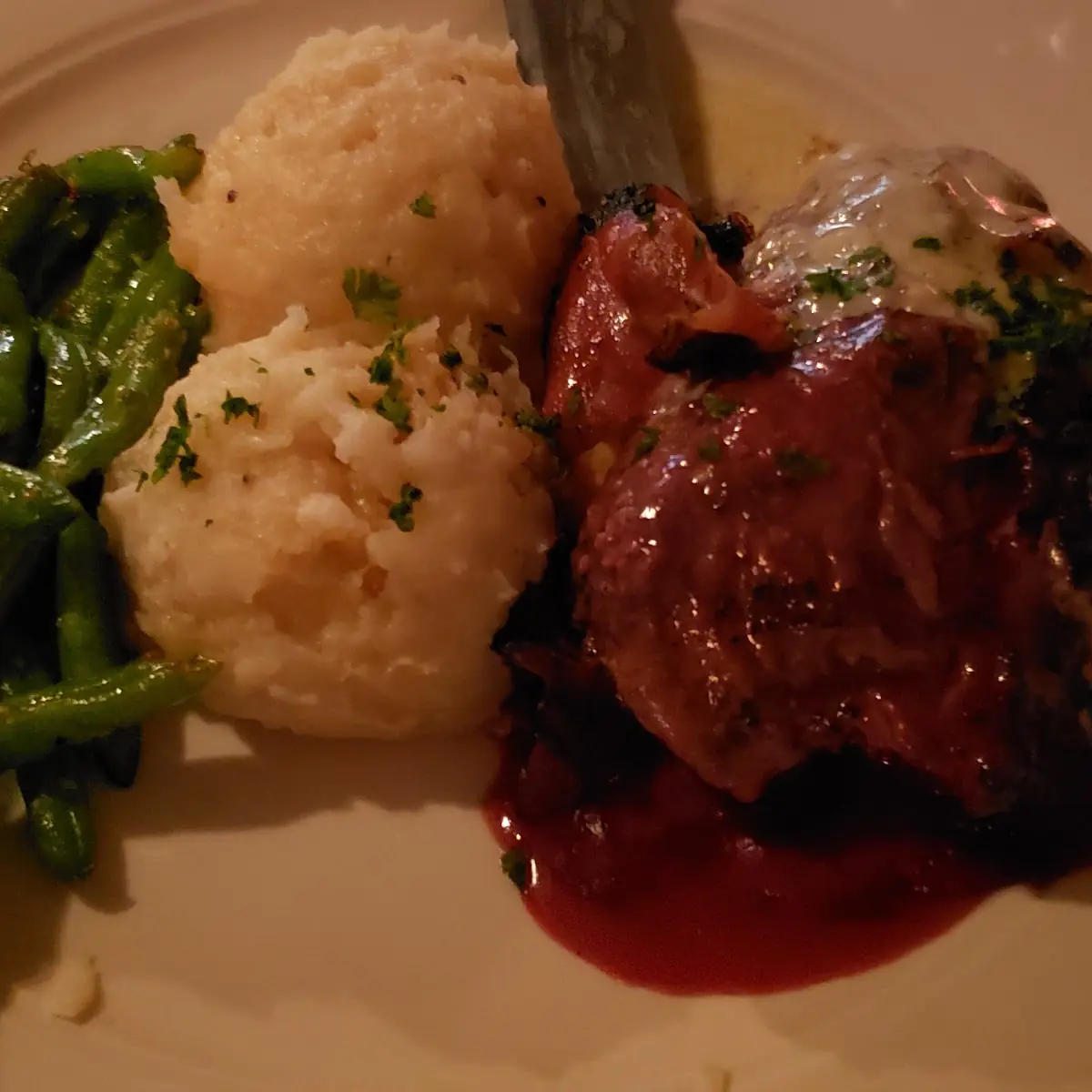 Garlic Mashed Potatoes and Green Beans, Capone's Grill & Pasta Shop