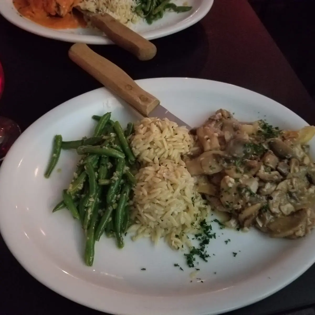 Highlights, Capone's Grill & Pasta Shop