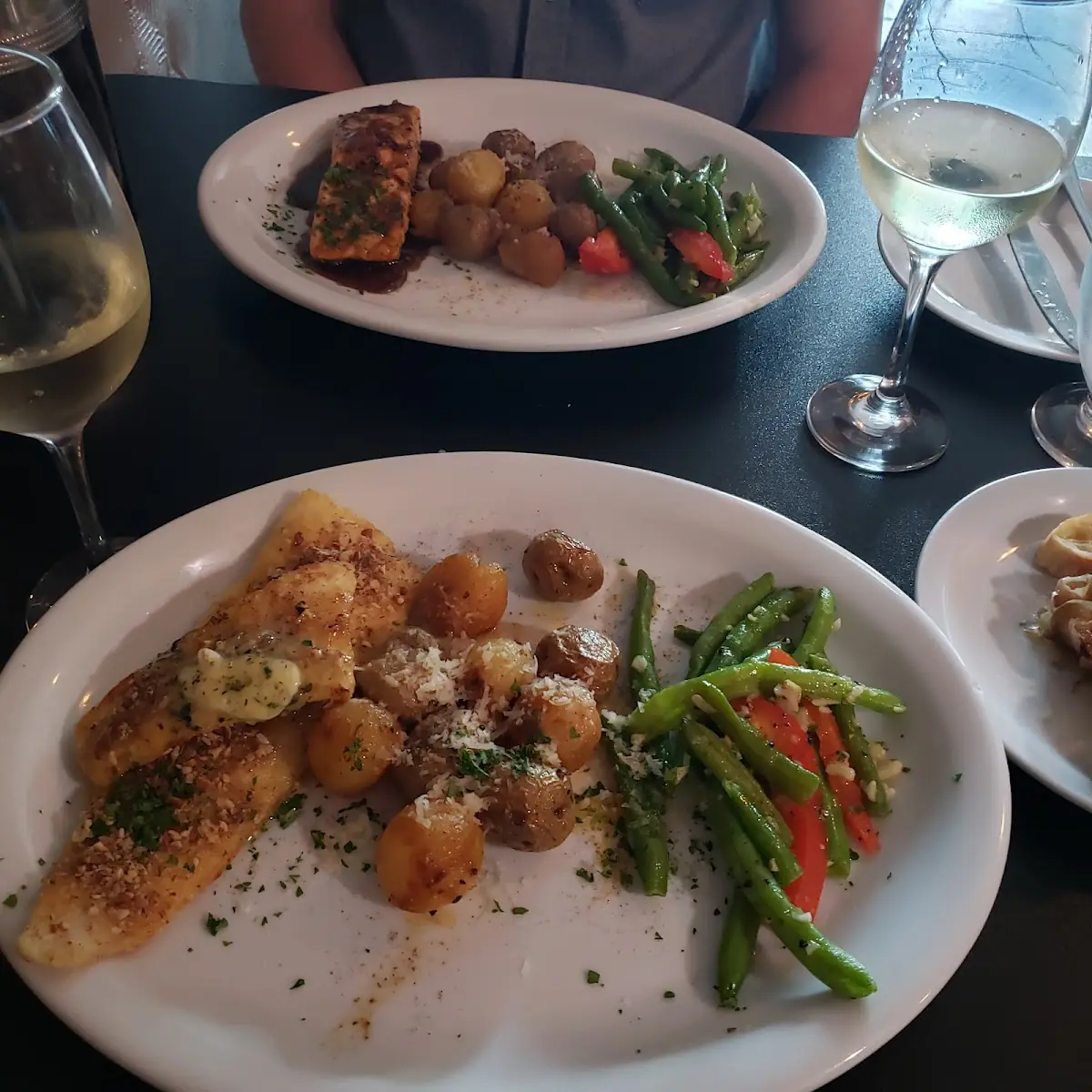 Highlights, Capone's Grill & Pasta Shop