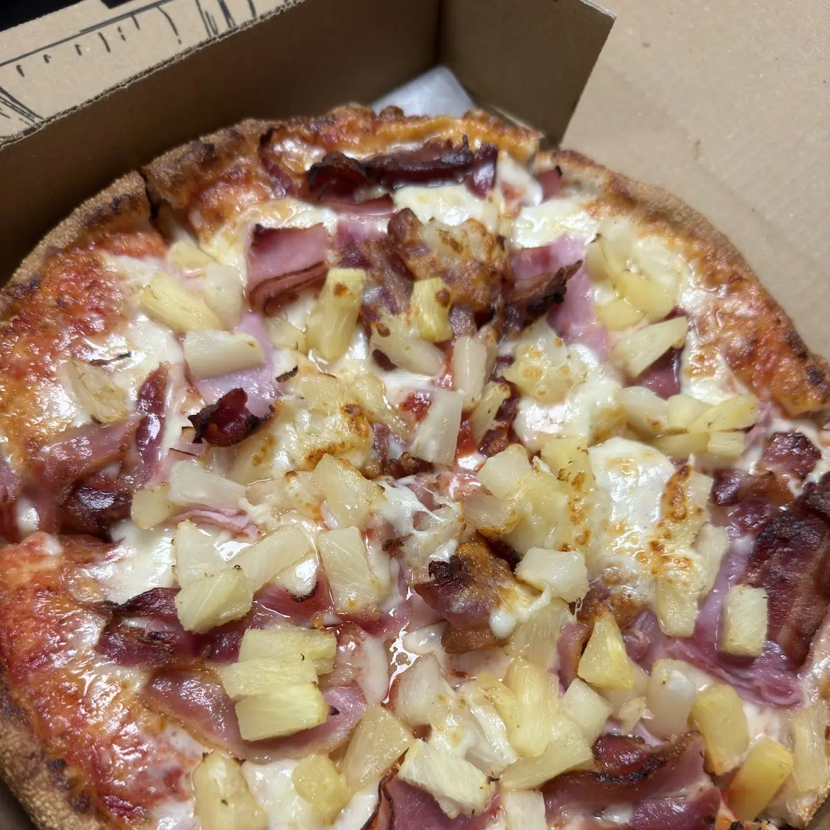 Hawaiian Pizza