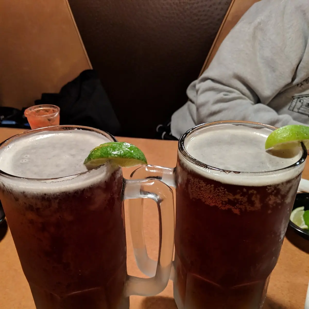 32oz Dos Equis Amber