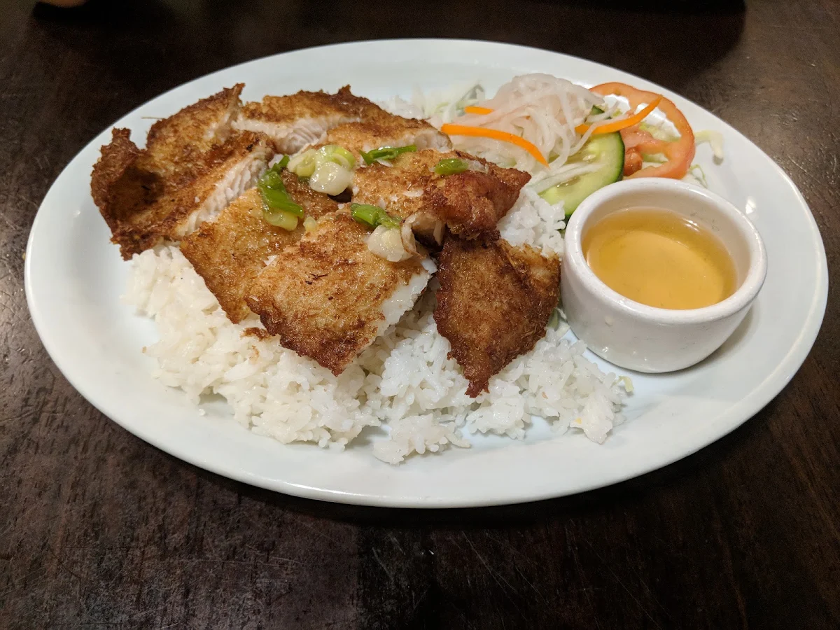 Lemongrass Fish on Rice, Joyeaux Café & Restaurant