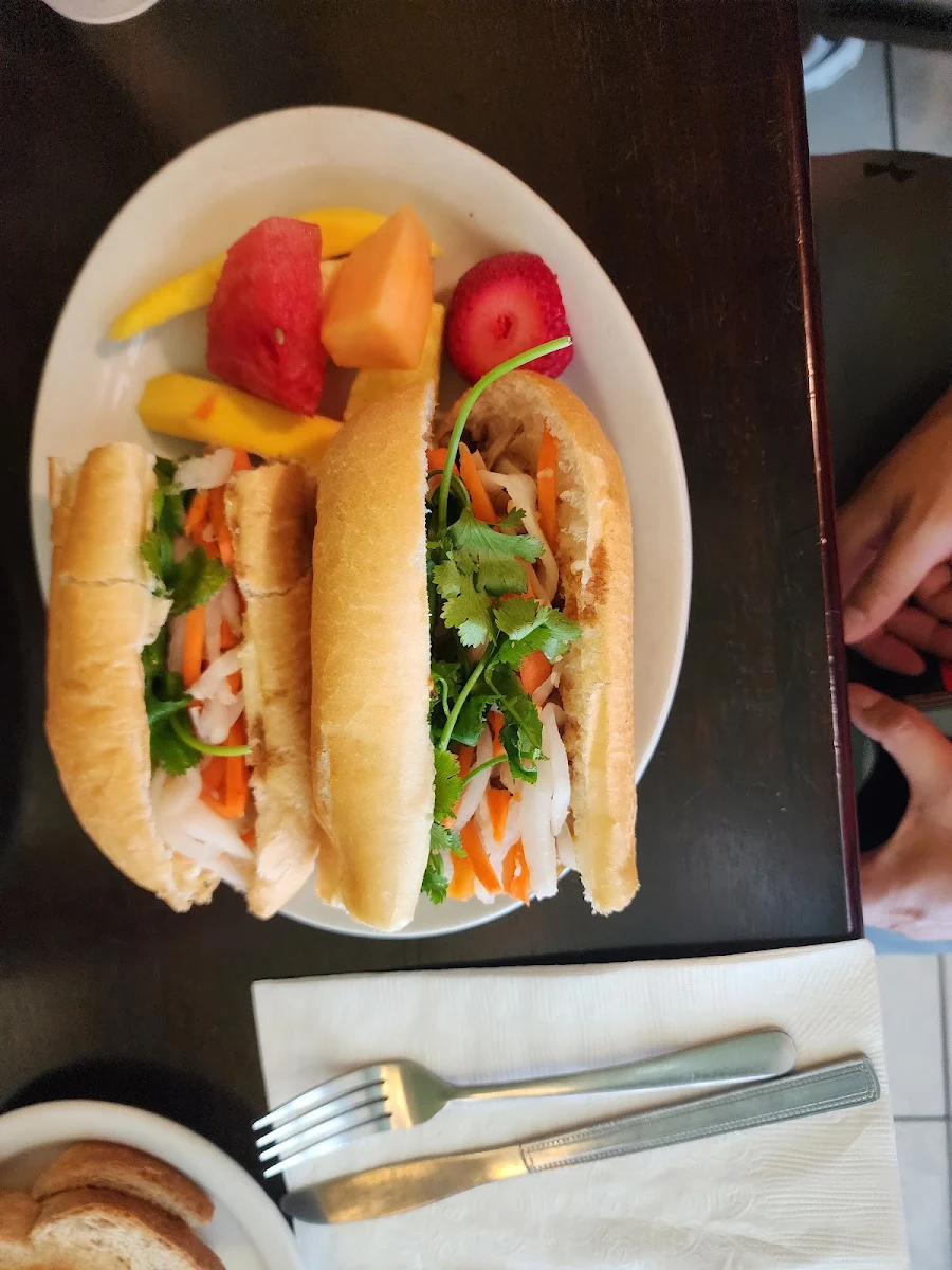 Vietnamese Sub, Joyeaux Café & Restaurant