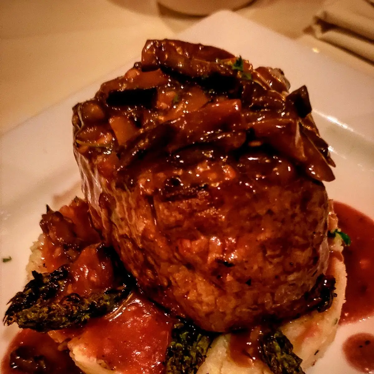Filet Mignon Mashed Potatoes Asparagus