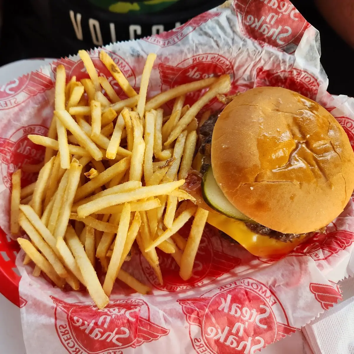 Triple Cheeseburger