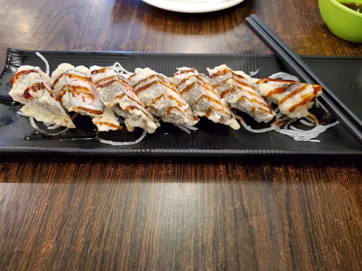 Deep Fried Crab Meat Roll, Kinhao Sushi