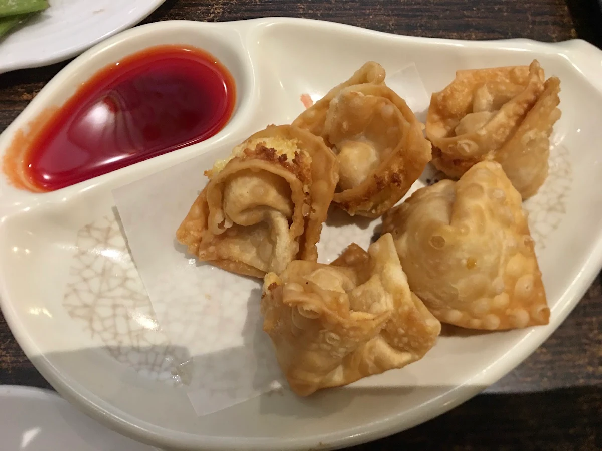 Deep Fried Dumpling 6 pcs, Kinhao Sushi