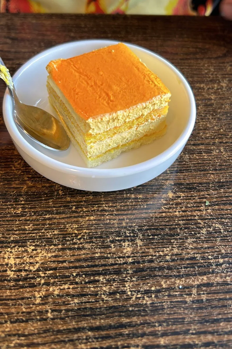 Mango Cake, Kinhao Sushi