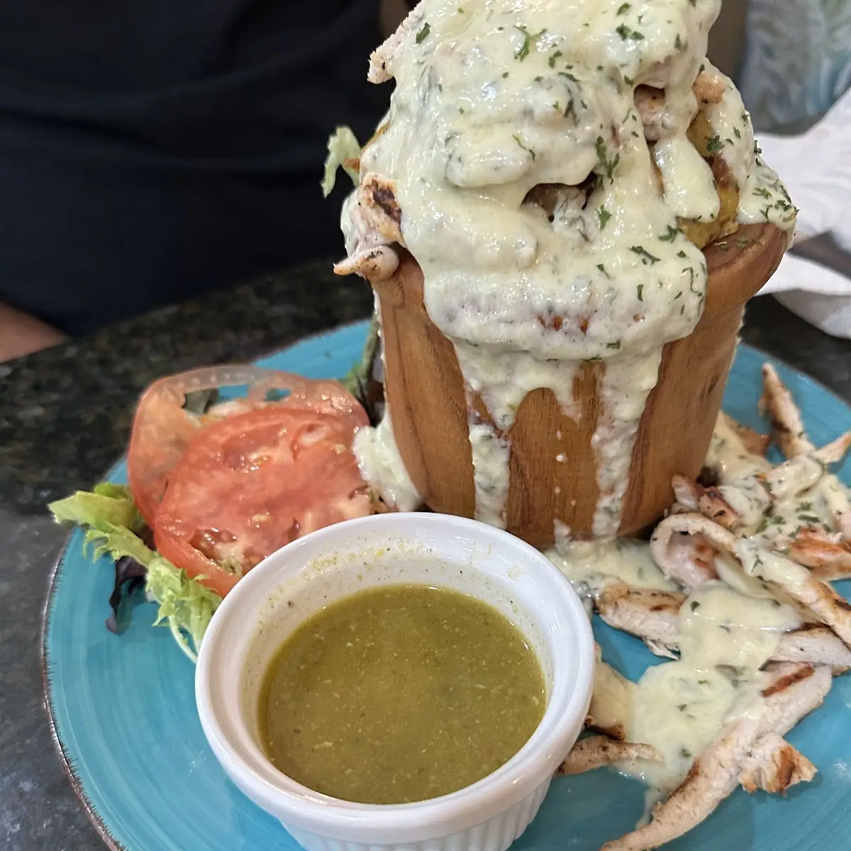 Mofongo Relleno De Pollo Al Ajillo