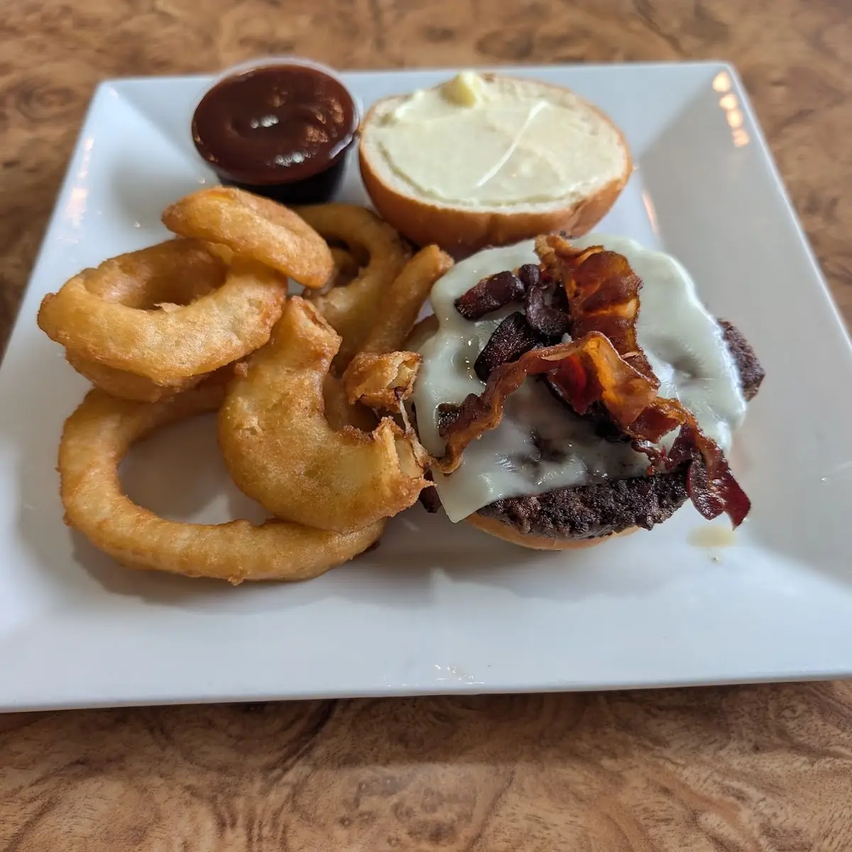 Bacon Cheeseburger & Onion Rings