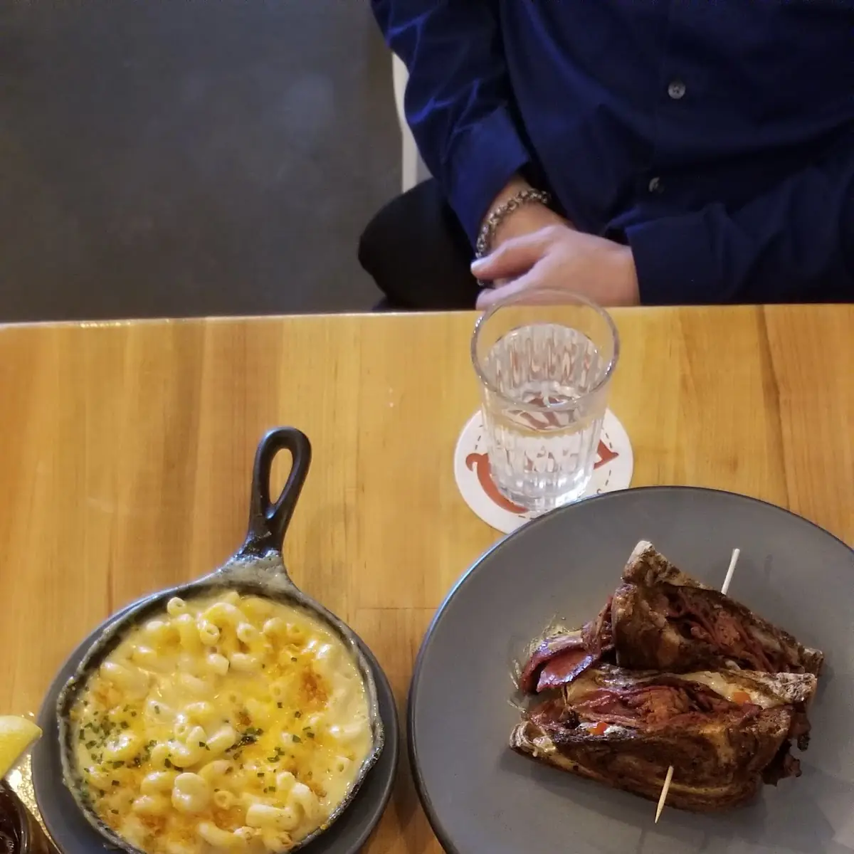 Pulled Pork Q Platter