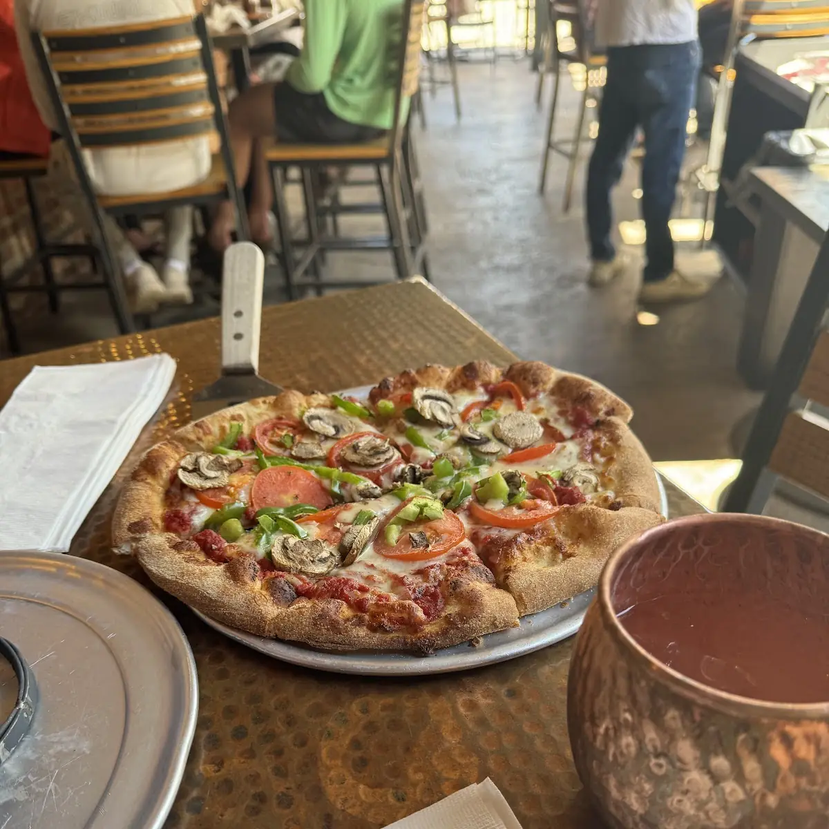 Green Bell Tomato and Mushroom Pizza