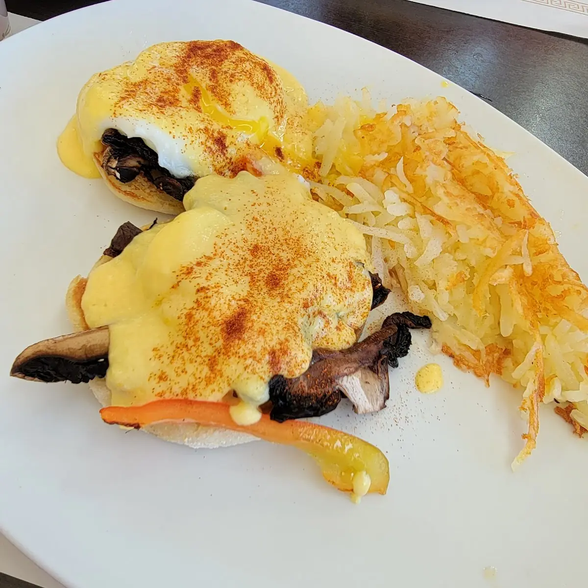 Eggs Benedict Portobello Mushroom
