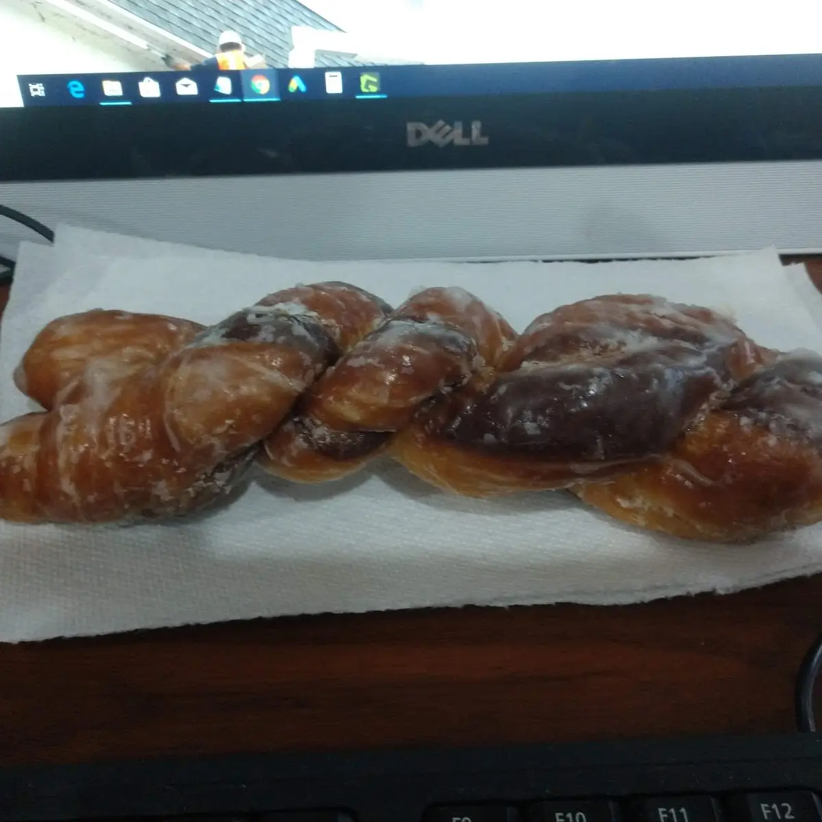 Twist Donut